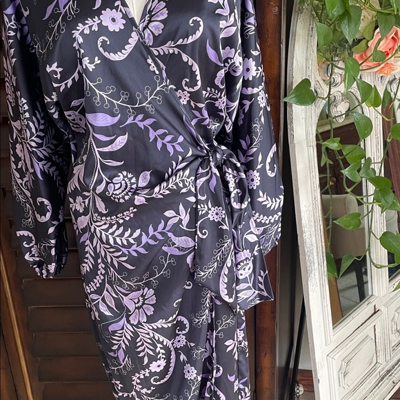 Misa Los Angeles Long Sleeve Dress - Purple Floral Small Sylvia EUC Wrap - Picture 8 of 16